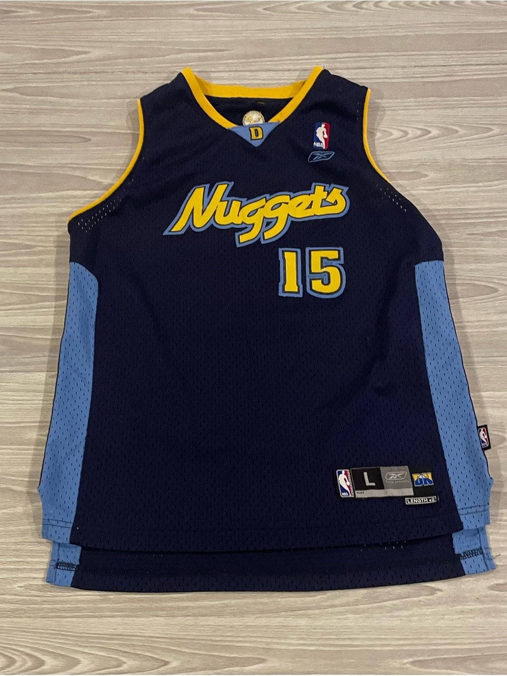Vintage Reebok Denver Nuggets Carmelo Anthony #15 Jersey Blue Youth Size Large
